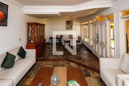 Sala de casa à venda com 3 quartos, 1450m² em Garças, Belo Horizonte