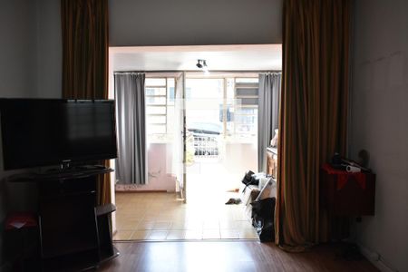 Sala de casa à venda com 3 quartos, 224m² em Mirandópolis, São Paulo