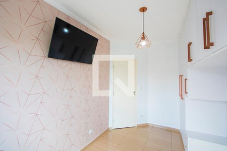 Quarto 1 de apartamento para alugar com 2 quartos, 46m² em Vila Vitória, Santo André