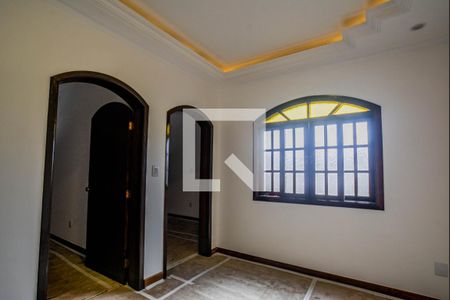 Sala de TV de casa para alugar com 3 quartos, 270m² em Vila Camilópolis, Santo André