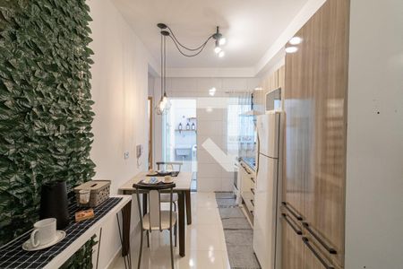Sala e Cozinha de apartamento para alugar com 1 quarto, 32m² em Itaquera, São Paulo