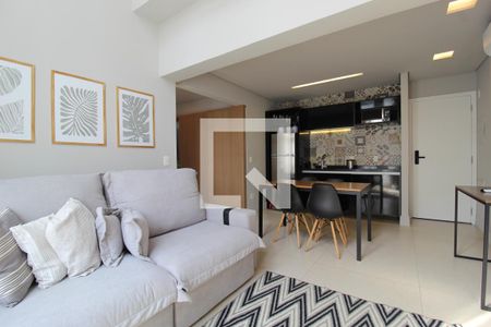 Sala/Cozinha de apartamento à venda com 1 quarto, 70m² em Vila Olímpia, São Paulo