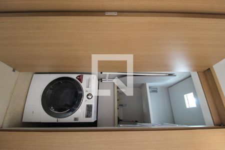 Sala/Cozinha de apartamento à venda com 1 quarto, 70m² em Vila Olímpia, São Paulo