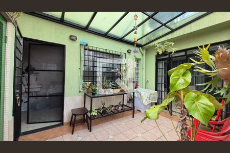 Area externa de casa à venda com 3 quartos, 180m² em Jardim Jamaica, Santo André