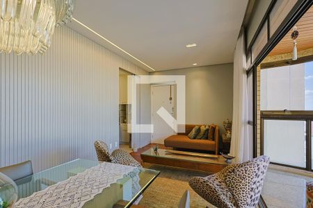 Sala de apartamento à venda com 2 quartos, 100m² em Santo Antônio , Belo Horizonte