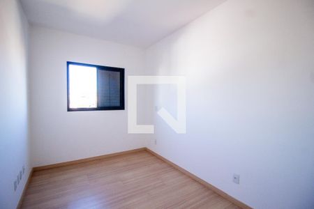 Quarto 2 de apartamento para alugar com 2 quartos, 60m² em Vila Guilherme, Votorantim