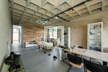 SALA de casa à venda com 4 quartos, 320m² em Havaí, Belo Horizonte