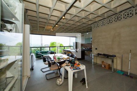 SALA de casa à venda com 4 quartos, 320m² em Havaí, Belo Horizonte