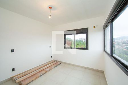 QUARTO1 de casa à venda com 4 quartos, 320m² em Havaí, Belo Horizonte