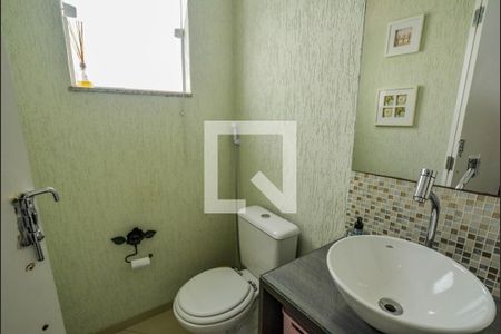Lavabo de casa à venda com 3 quartos, 161m² em Vila Scarpelli, Santo André