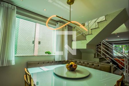 Cozinha de casa à venda com 3 quartos, 161m² em Vila Scarpelli, Santo André
