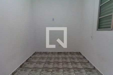 Quarto 1 de casa para alugar com 2 quartos, 60m² em Vila Araguaia, São Paulo