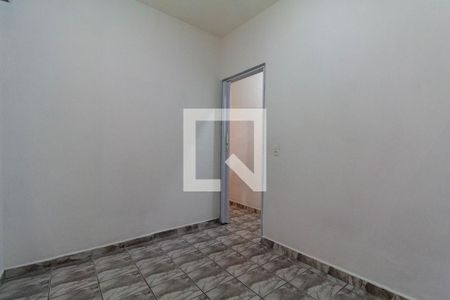 Quarto 1 de casa para alugar com 2 quartos, 60m² em Vila Araguaia, São Paulo