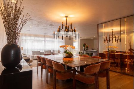 Sala de apartamento à venda com 4 quartos, 350m² em Bela Vista, São Paulo