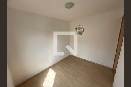 Quarto 1 de apartamento para alugar com 2 quartos, 43m² em Vila Izabel, Guarulhos