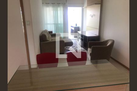 Sala de apartamento para alugar com 1 quarto, 40m² em Piatã, Salvador