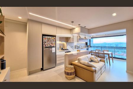 Sala/Cozinha de apartamento à venda com 2 quartos, 62m² em Vila Leopoldina, São Paulo