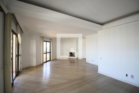 Sala de apartamento para alugar com 4 quartos, 242m² em Vila Suzana, São Paulo