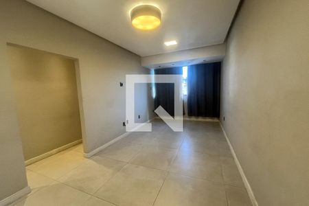 Sala de apartamento para alugar com 2 quartos, 66m² em Olaria, Rio de Janeiro