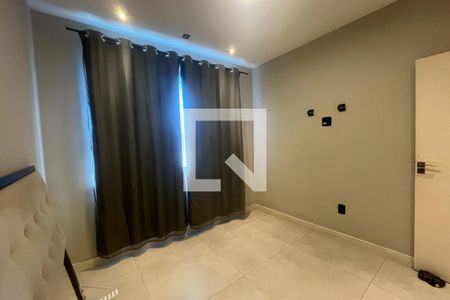 Quarto 1 de apartamento para alugar com 2 quartos, 66m² em Olaria, Rio de Janeiro