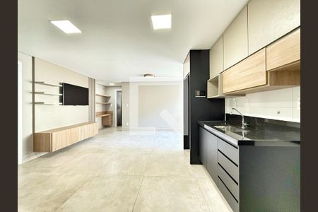 Sala/Cozinha de apartamento à venda com 2 quartos, 70m² em Funcionários, Belo Horizonte