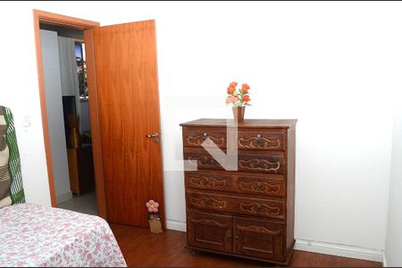 Quarto 1 de apartamento à venda com 2 quartos, 53m² em Goiânia, Belo Horizonte