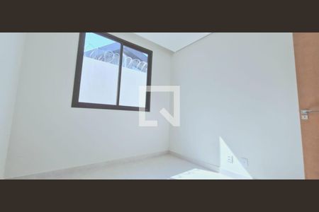 Quarto 1 de casa à venda com 3 quartos, 100m² em Jardim Imperial, Lagoa Santa