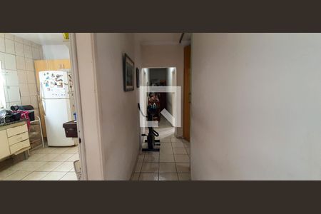 Corredor de casa à venda com 4 quartos, 253m² em Jardim D’abril, Osasco