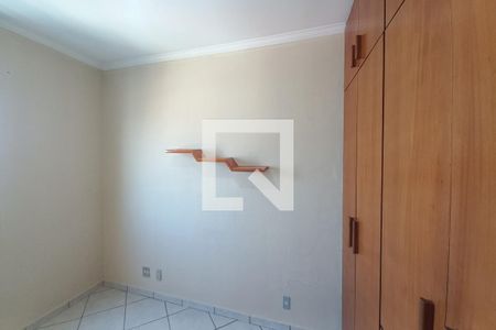 Quarto 2 de apartamento para alugar com 2 quartos, 60m² em Jardim Santa Amalia, Campinas