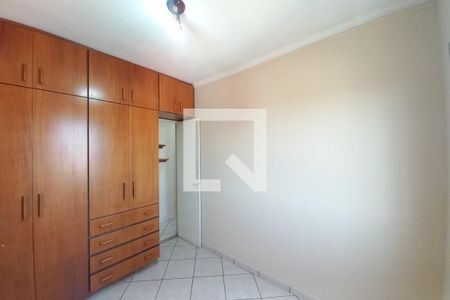 Quarto 2 de apartamento para alugar com 2 quartos, 60m² em Jardim Santa Amalia, Campinas