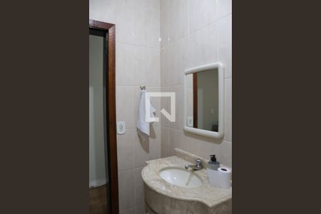 Lavabo de casa para alugar com 3 quartos, 142m² em Bairro Nakamura Park, Cotia