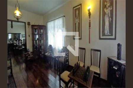 Casa à venda com 4 quartos, 600m² em Bela Aliança, São Paulo