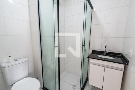 Banheiro Social de kitnet/studio à venda com 1 quarto, 27m² em Vila Dom Pedro I, São Paulo