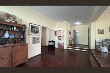 Sala de casa à venda com 4 quartos, 350m² em Cidade Universitária, Campinas