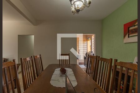 Sala de casa à venda com 3 quartos, 360m² em Etelvina Carneiro, Belo Horizonte