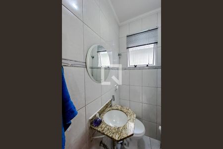 Lavabo de casa à venda com 3 quartos, 144m² em Vila Bertioga, São Paulo