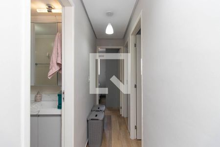 Corredor dos Quartos de apartamento à venda com 3 quartos, 67m² em Jardim Japao, São Paulo