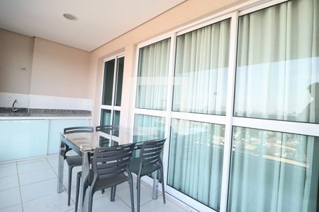 Sacada de apartamento para alugar com 2 quartos, 74m² em Centro, Uberlândia