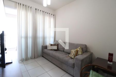 Sala de apartamento para alugar com 2 quartos, 74m² em Centro, Uberlândia
