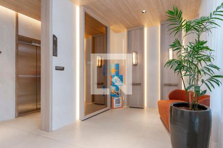 Hall de Entrada de apartamento para alugar com 2 quartos, 65m² em Vila Cruzeiro, São Paulo