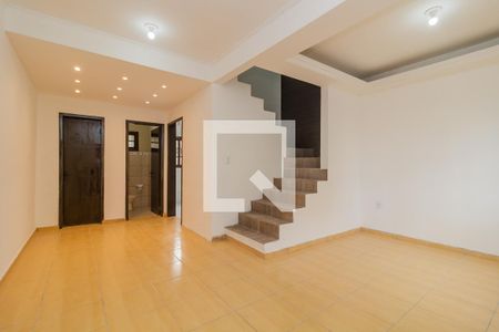 Sala de casa de condomínio à venda com 2 quartos, 80m² em Espírito Santo, Porto Alegre