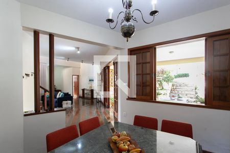 Sala 2 de casa à venda com 4 quartos, 360m² em Itapoã, Belo Horizonte
