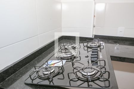 Cozinha e Área de Serviço de apartamento para alugar com 2 quartos, 38m² em Lapa, São Paulo