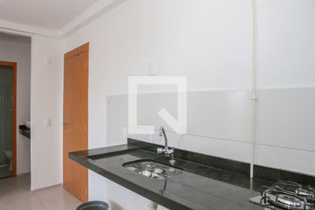 Cozinha e Área de Serviço de apartamento para alugar com 2 quartos, 38m² em Lapa, São Paulo