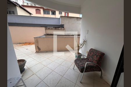 Apartamento para alugar com 4 quartos, 220m² em Nova Floresta, Belo Horizonte