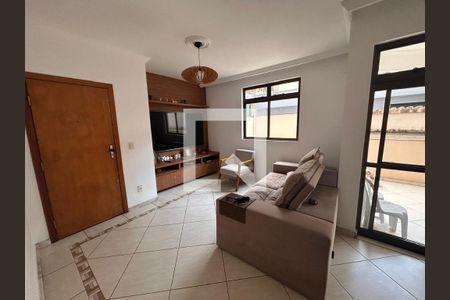 Apartamento para alugar com 4 quartos, 220m² em Nova Floresta, Belo Horizonte