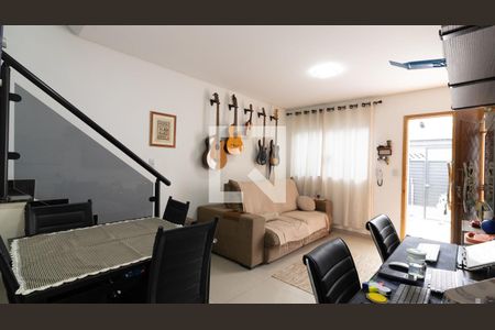 Sala de casa à venda com 2 quartos, 95m² em Burgo Paulista, São Paulo