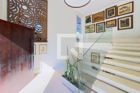Sala de casa de condomínio para alugar com 4 quartos, 550m² em Quinta das Flores, São José dos Campos
