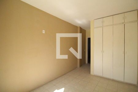 Quarto 1 de casa de condomínio para alugar com 3 quartos, 180m² em Taquara, Rio de Janeiro