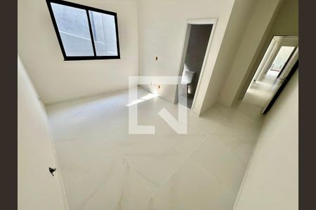 Quarto 1- Suíte de casa à venda com 3 quartos, 180m² em Trevo, Belo Horizonte